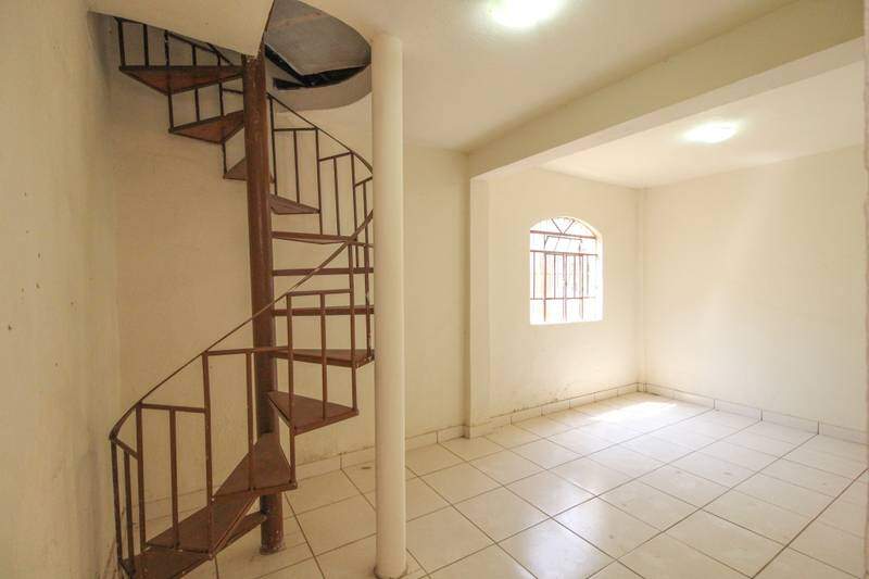 Casa à venda no LAJEDO: 