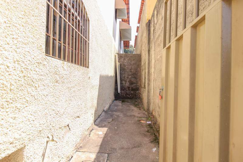 Casa à venda no LAJEDO: 