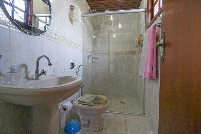 Casa à venda no LAJEDO: 