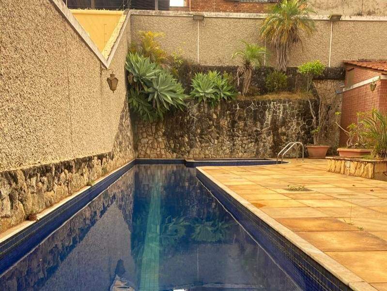 Casa à venda no Santa Lúcia: 