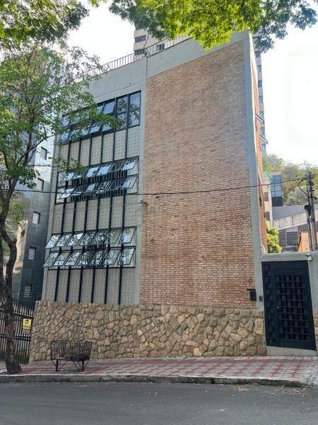 Apartamento à venda no Santa Lúcia: 