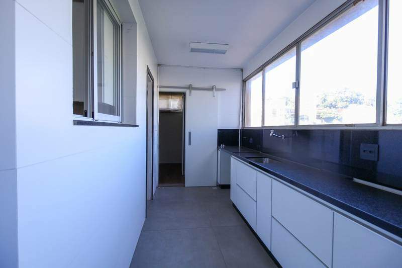 Apartamento à venda no Santa Lúcia: 