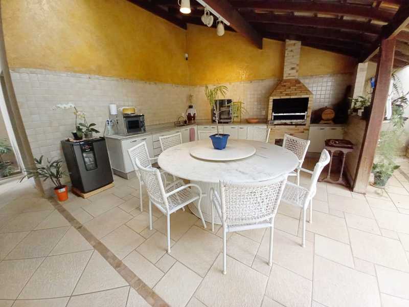 Casa à venda no Comiteco: 
