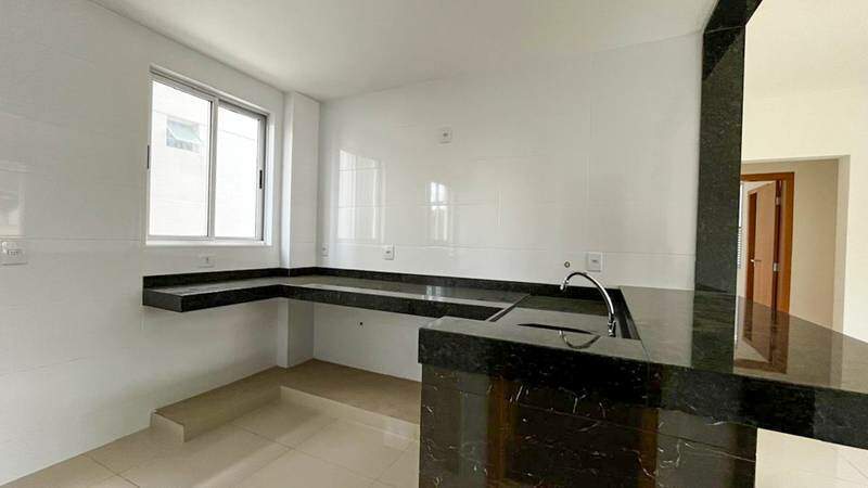 Apartamento à venda no Vila Paris: 