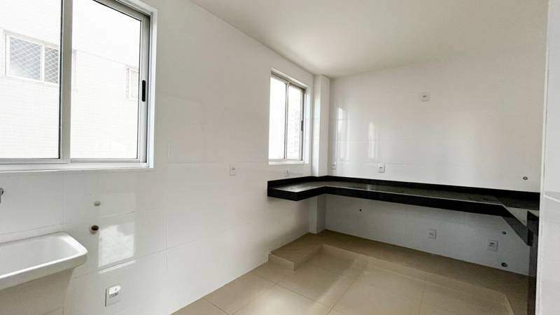 Apartamento à venda no Vila Paris: 