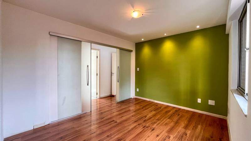Apartamento à venda no Vila Paris: 