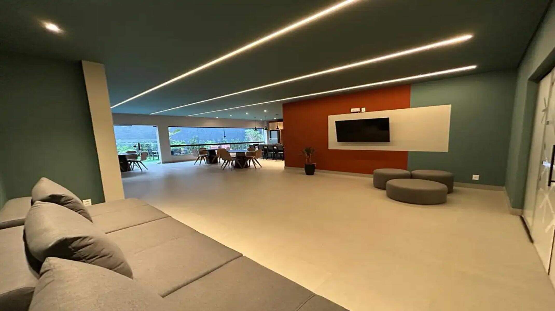 Apartamento à venda no Padre Eustáquio: Salão de Festa