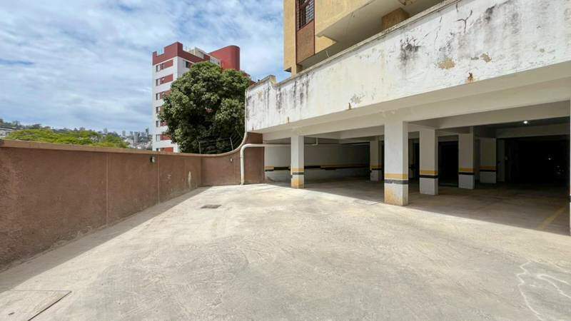 Apartamento à venda no Vila Paris: 