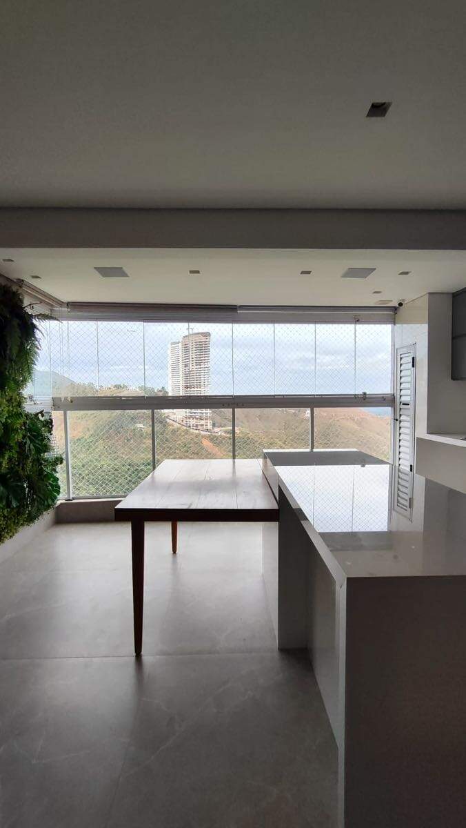 Apartamento à venda no Vila da Serra: 