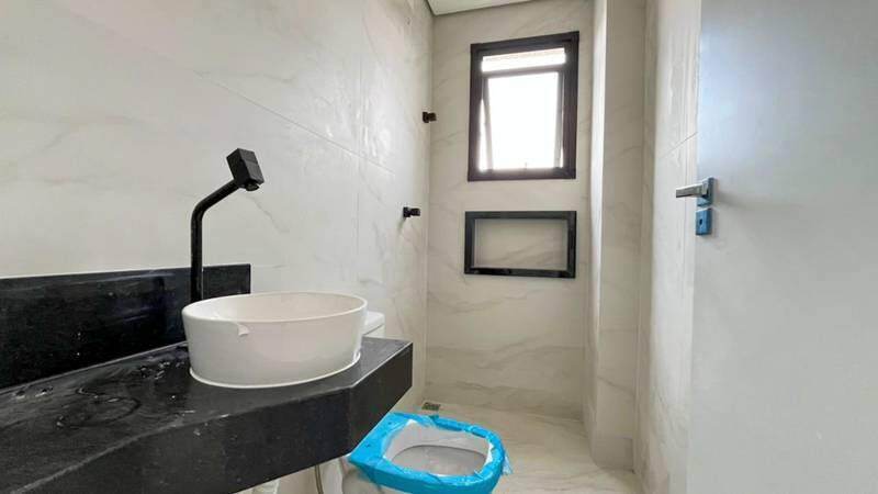 Apartamento à venda no Itapoã: 
