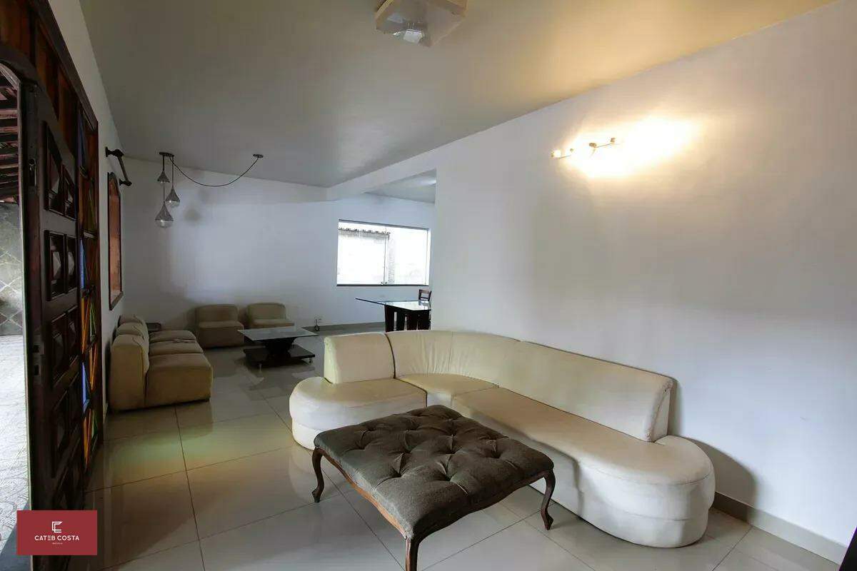 Casa à venda no Coração Eucarístico: Sala