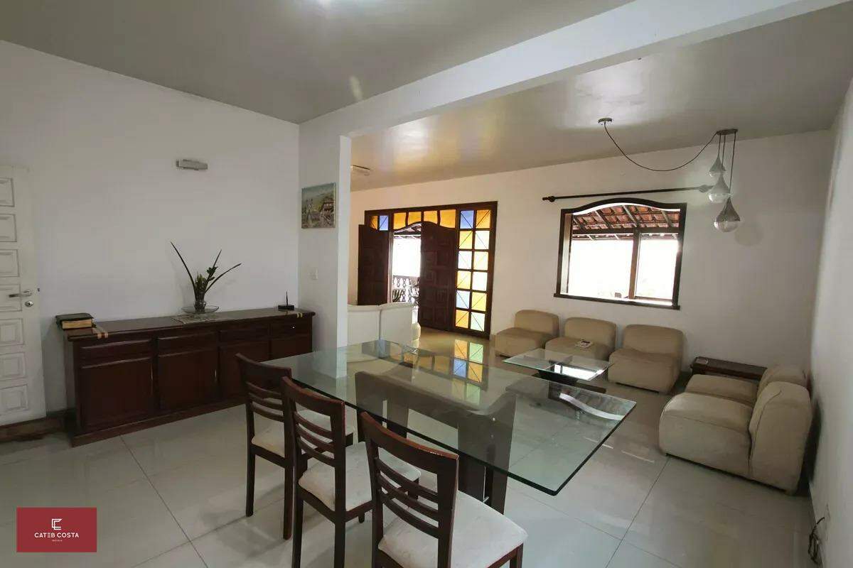 Casa à venda no Coração Eucarístico: Sala