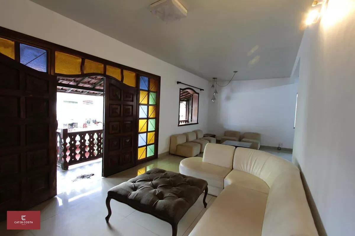 Casa à venda no Coração Eucarístico: Sala