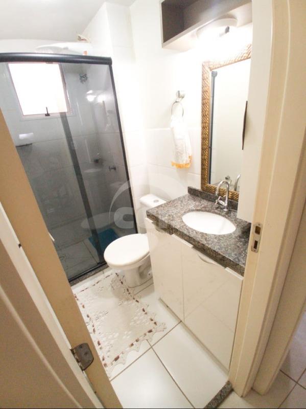 Apartamento à venda no Uvaranas: 