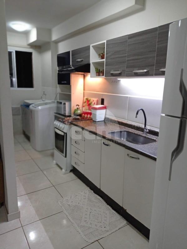 Apartamento à venda no Uvaranas: 