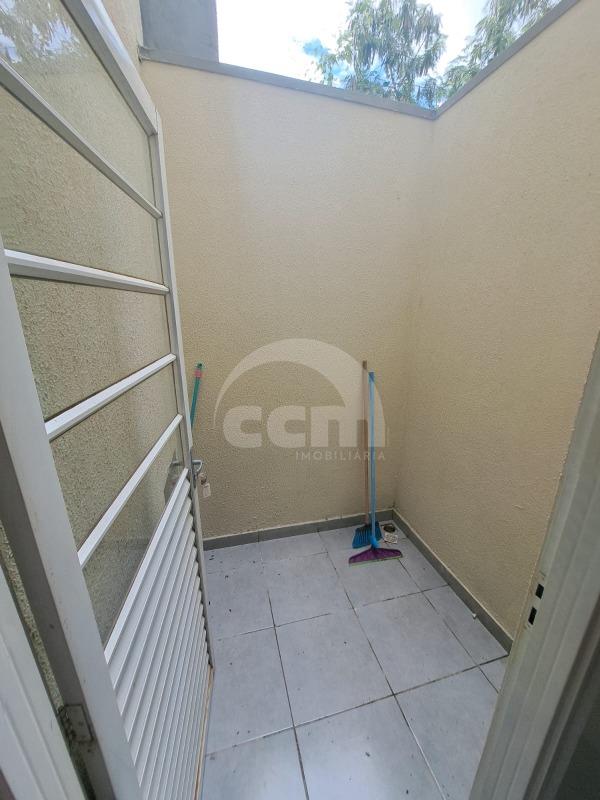 Sobrado à venda no Uvaranas: 