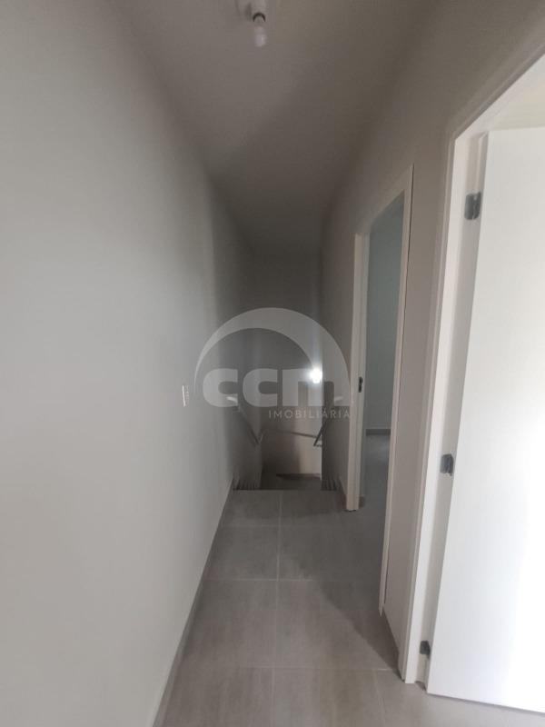 Sobrado à venda no Uvaranas: 