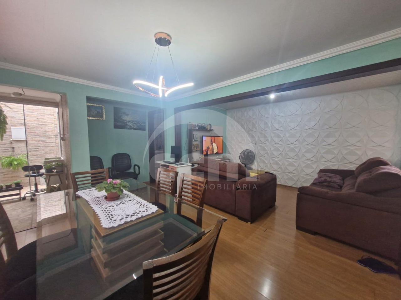 Casa à venda no Contorno: 