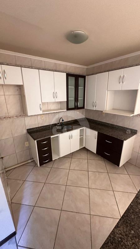 Sobrado à venda no Orfãs: 