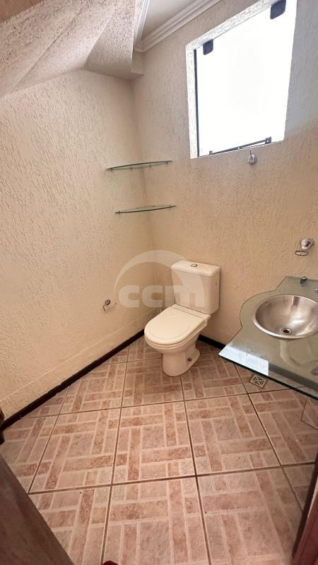 Sobrado à venda no Orfãs: 