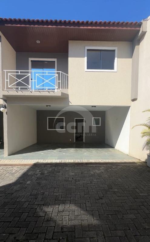 Sobrado à venda no Orfãs: 