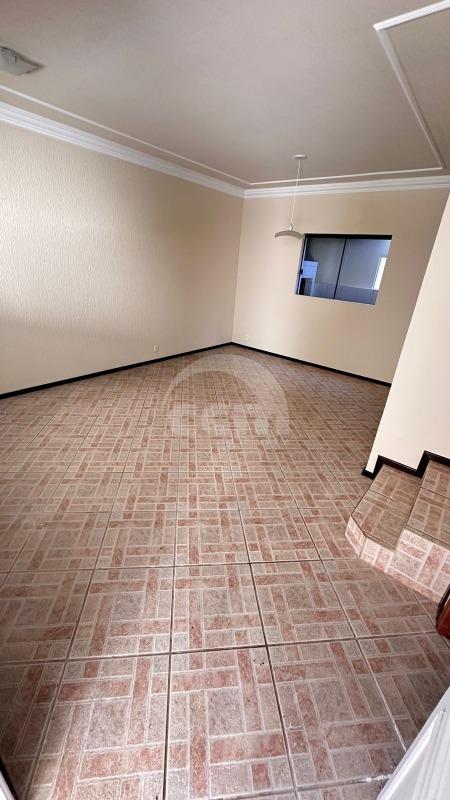 Sobrado à venda no Orfãs: 