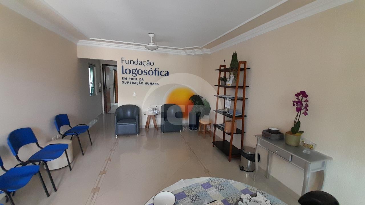 Sobrado à venda no Jardim Carvalho: Sala