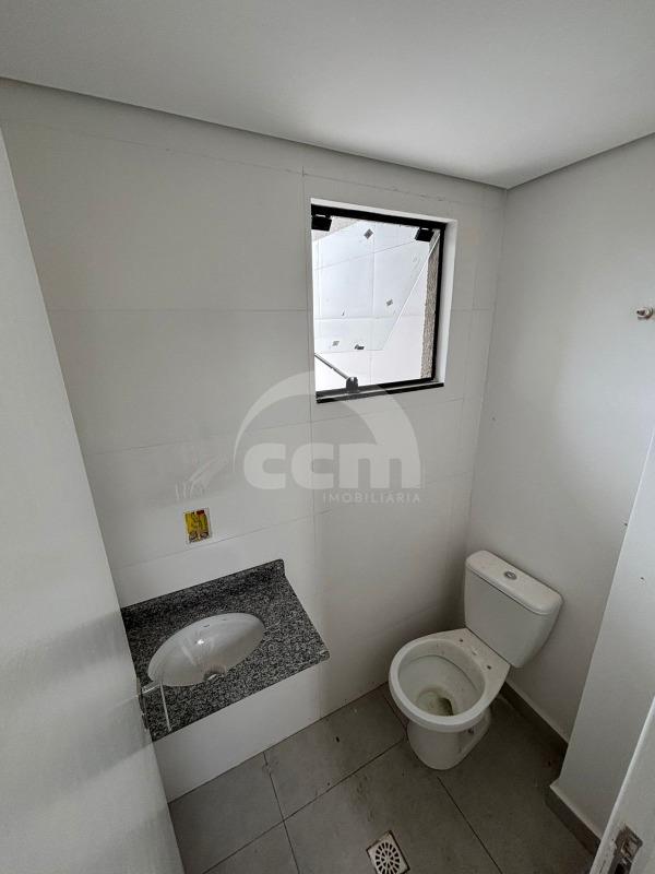 Sobrado à venda no OLARIAS: 