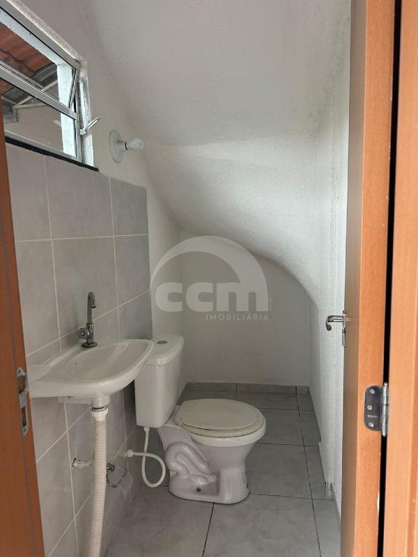 Sobrado à venda no Uvaranas: 