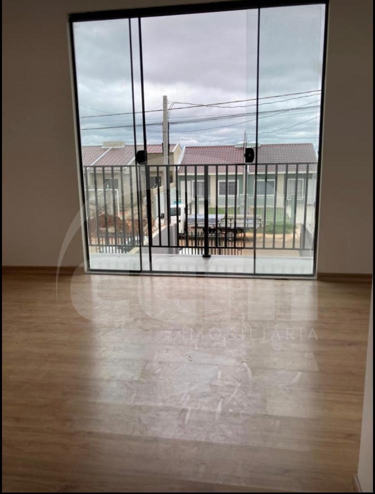 Sobrado à venda no Cará-cará: 