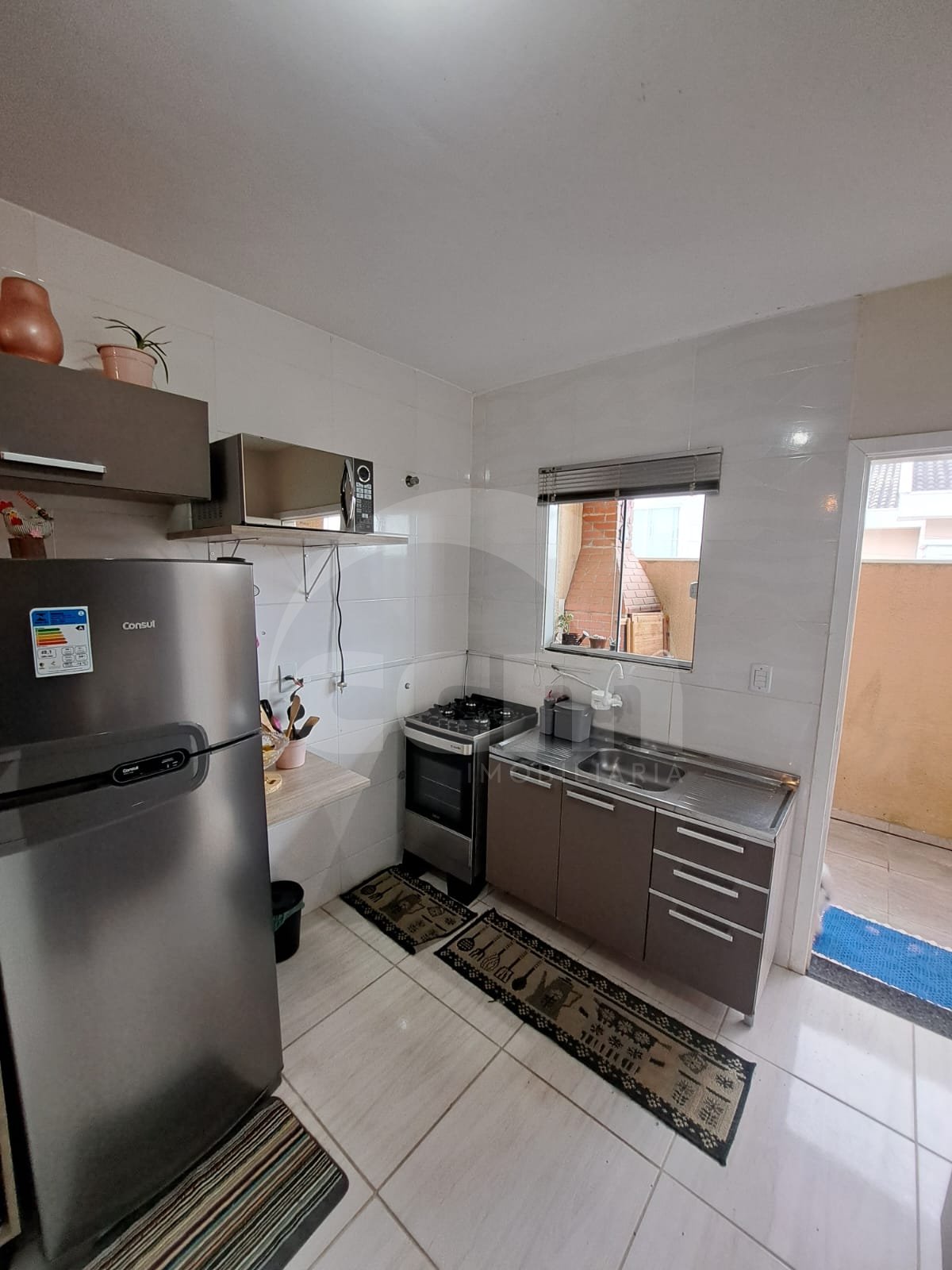 Casa em condomínio à venda no Neves: 