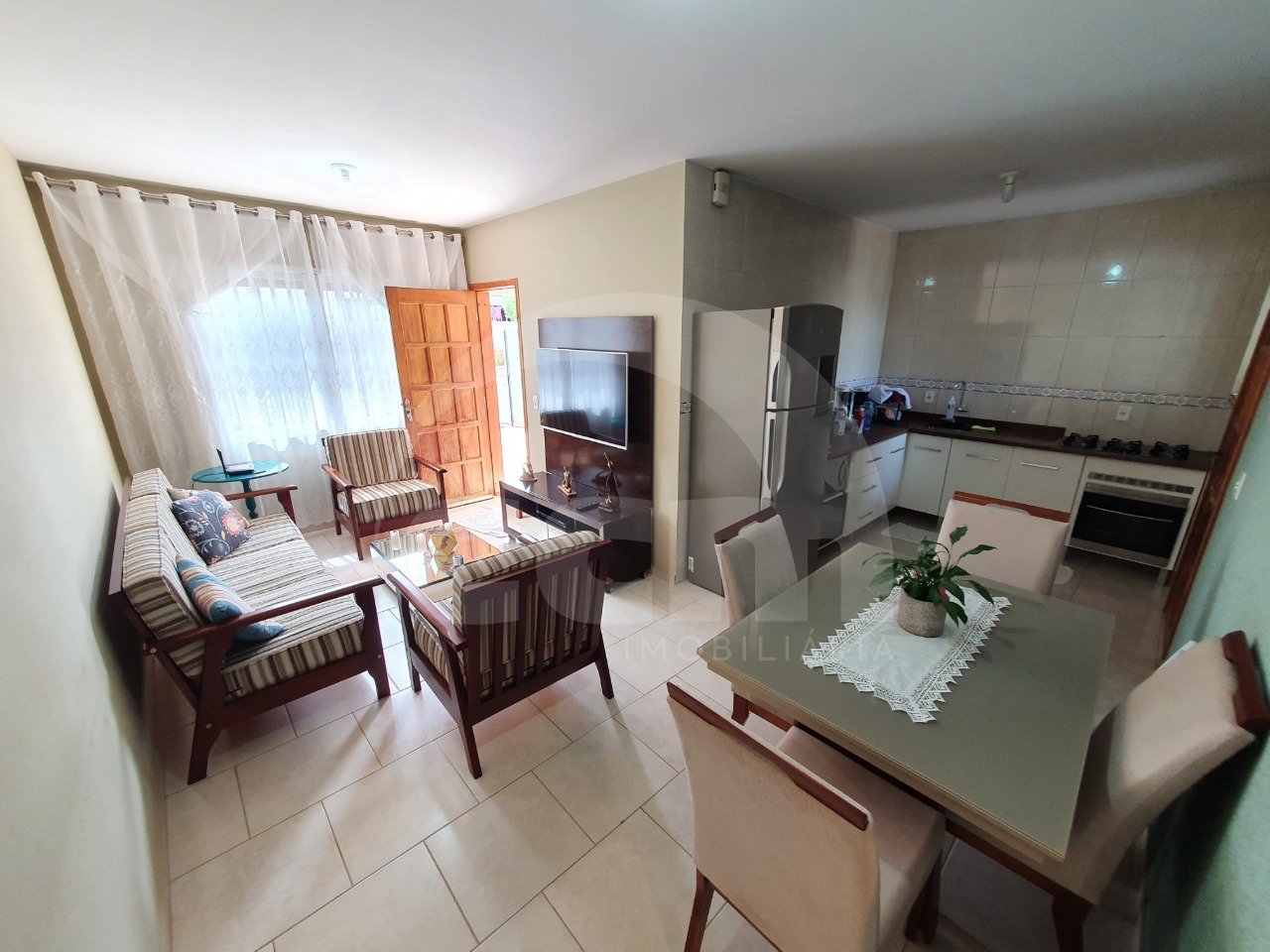 Casa à venda no Nova Rússia: 