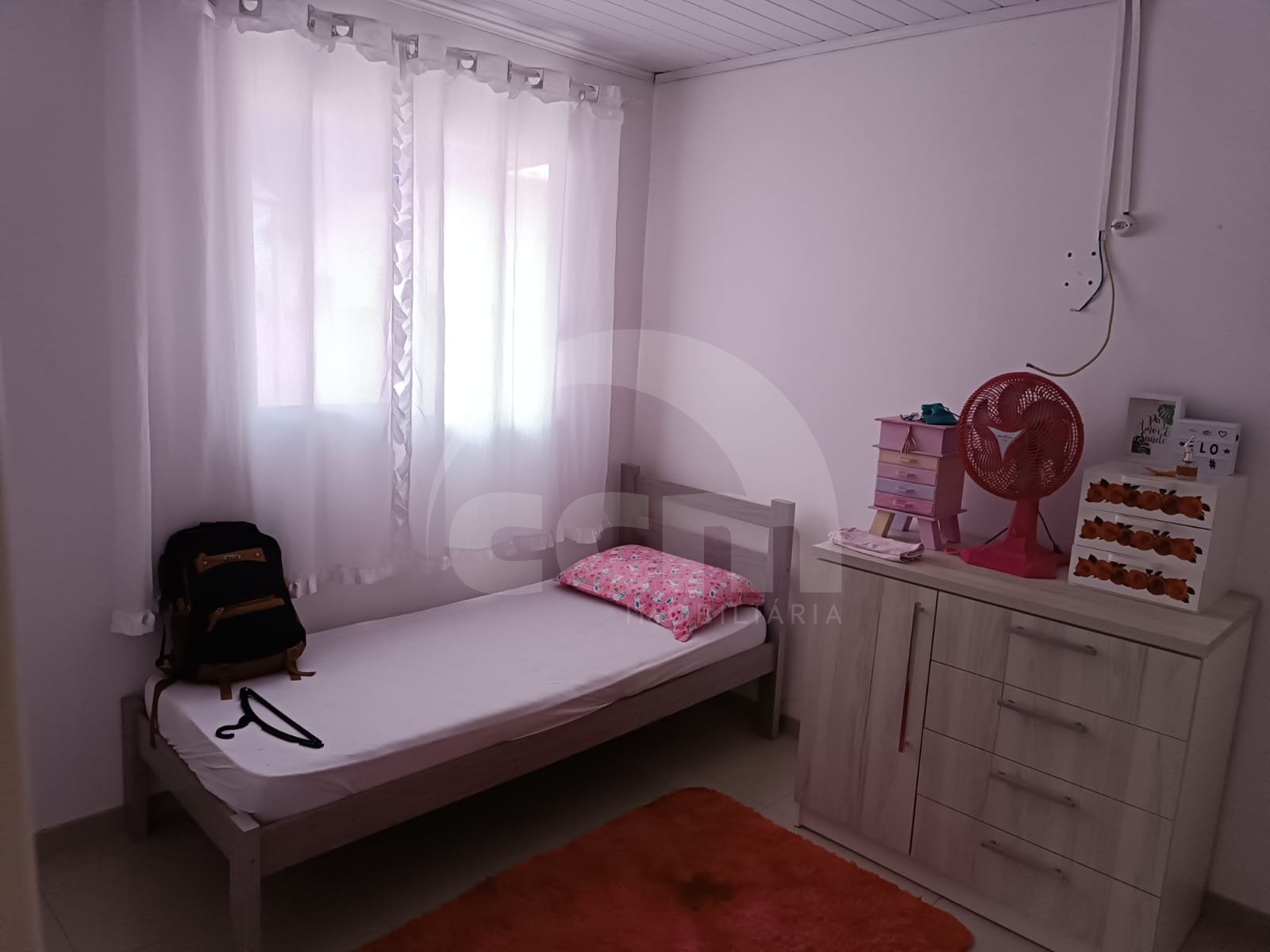 Casa à venda no Cará-cará: 