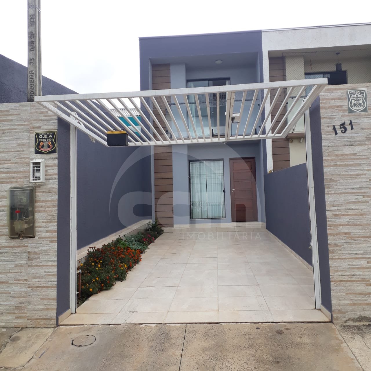 Sobrado à venda no Neves: 