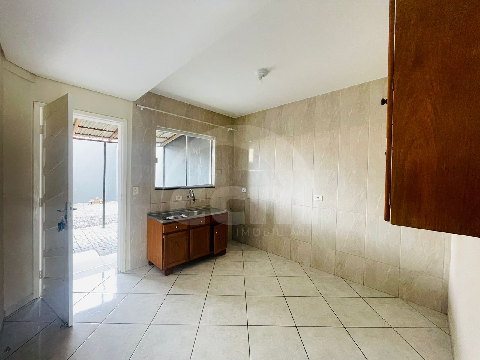 Sobrado à venda no Neves: 