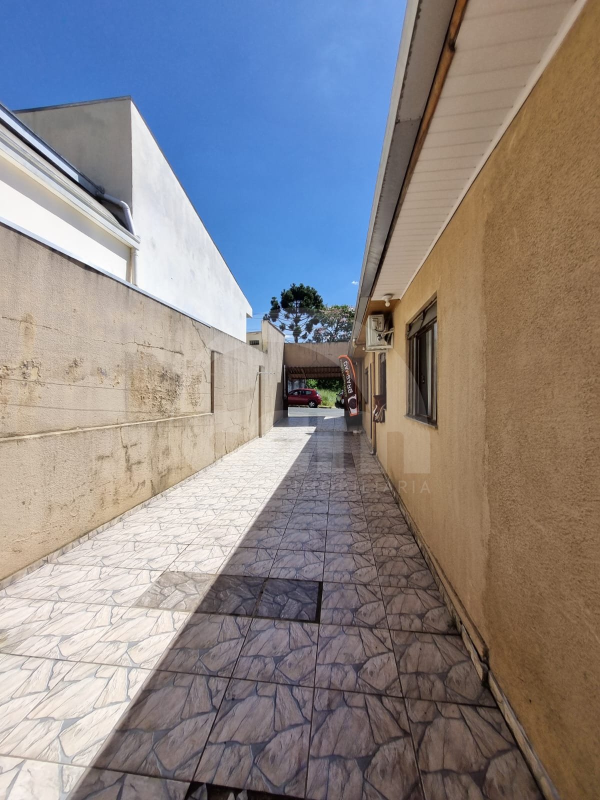 Casa à venda no Uvaranas: 