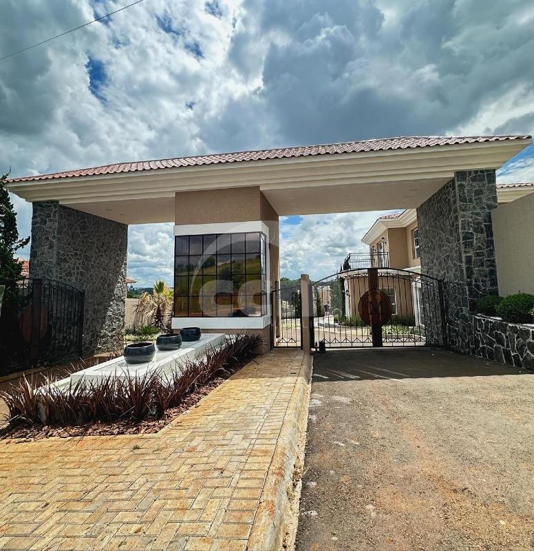 Casa em condomínio à venda no Colônia Dona Luíza: 