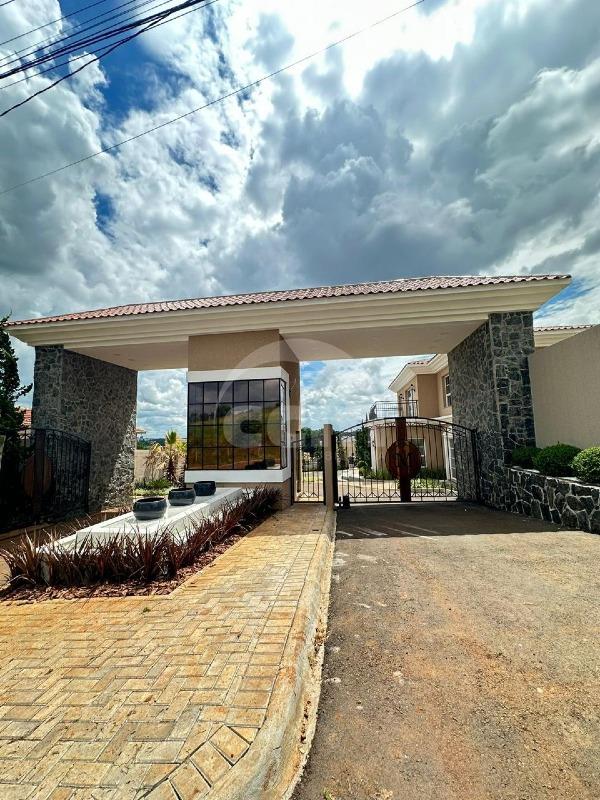 Casa em condomínio à venda no Colônia Dona Luíza: 