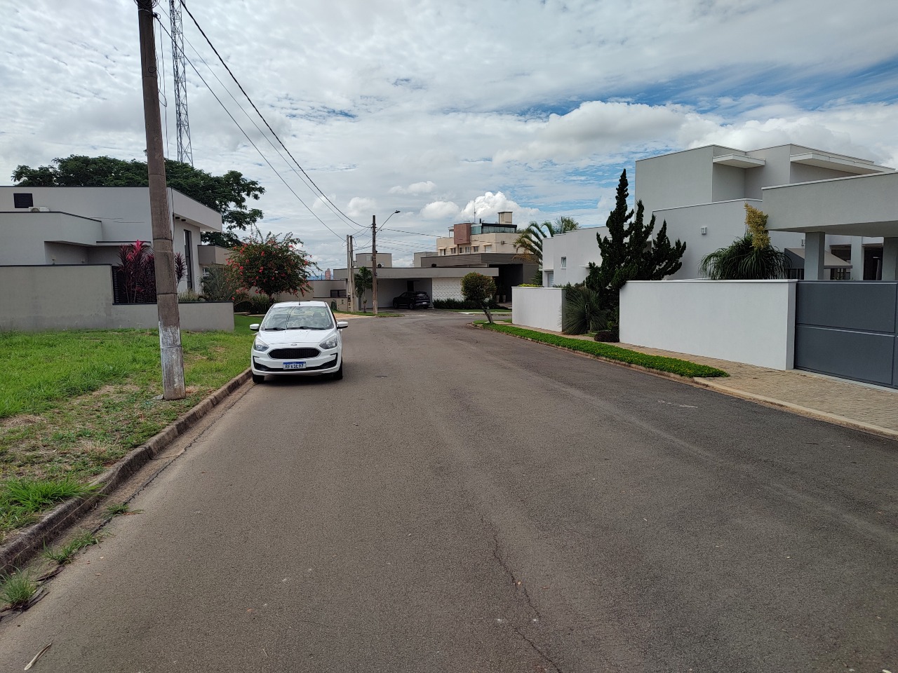 Lote em condomínio à venda no Parque da Imprensa: 