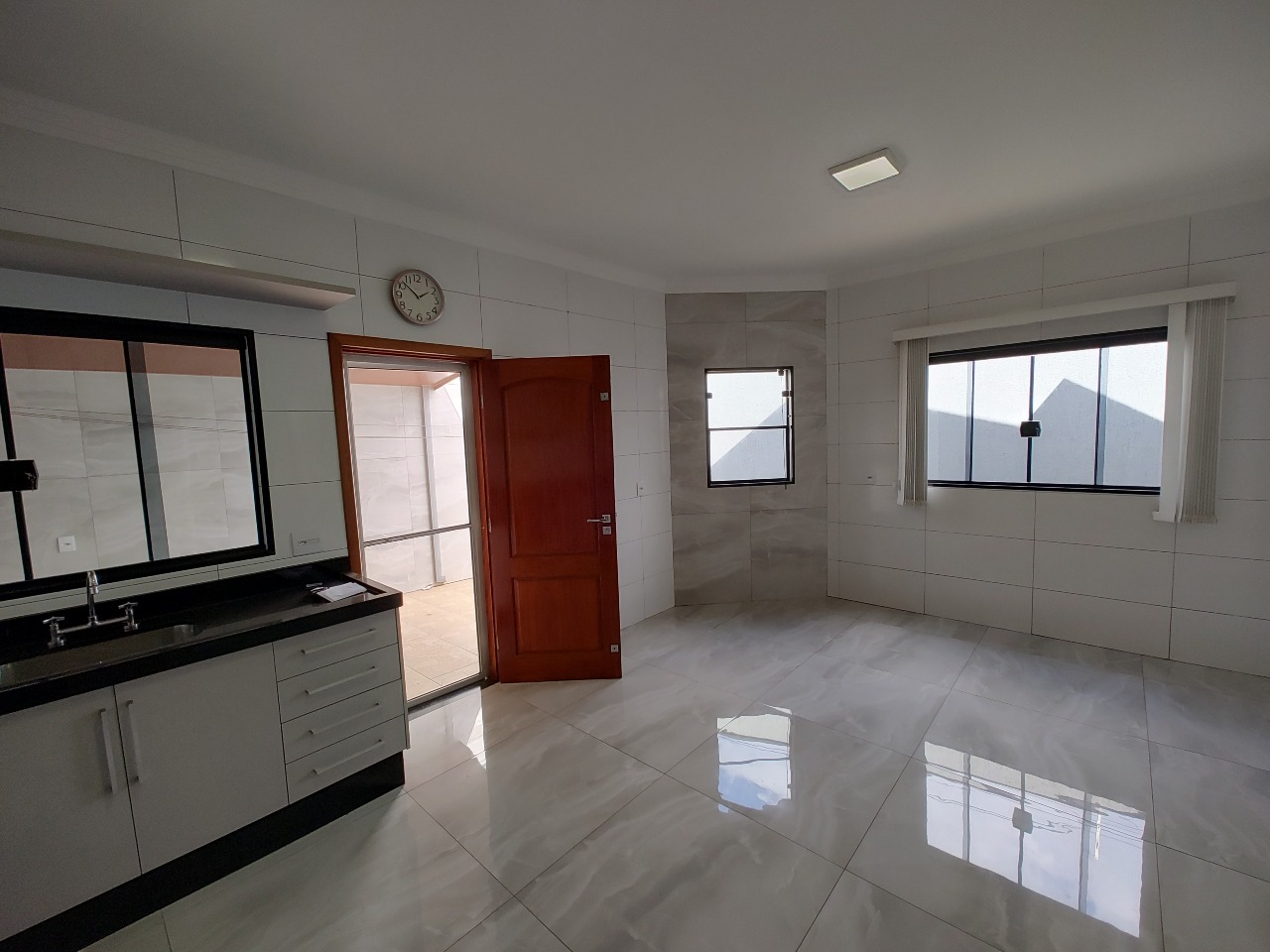 Casa à venda no Jardim BiCentenário: 