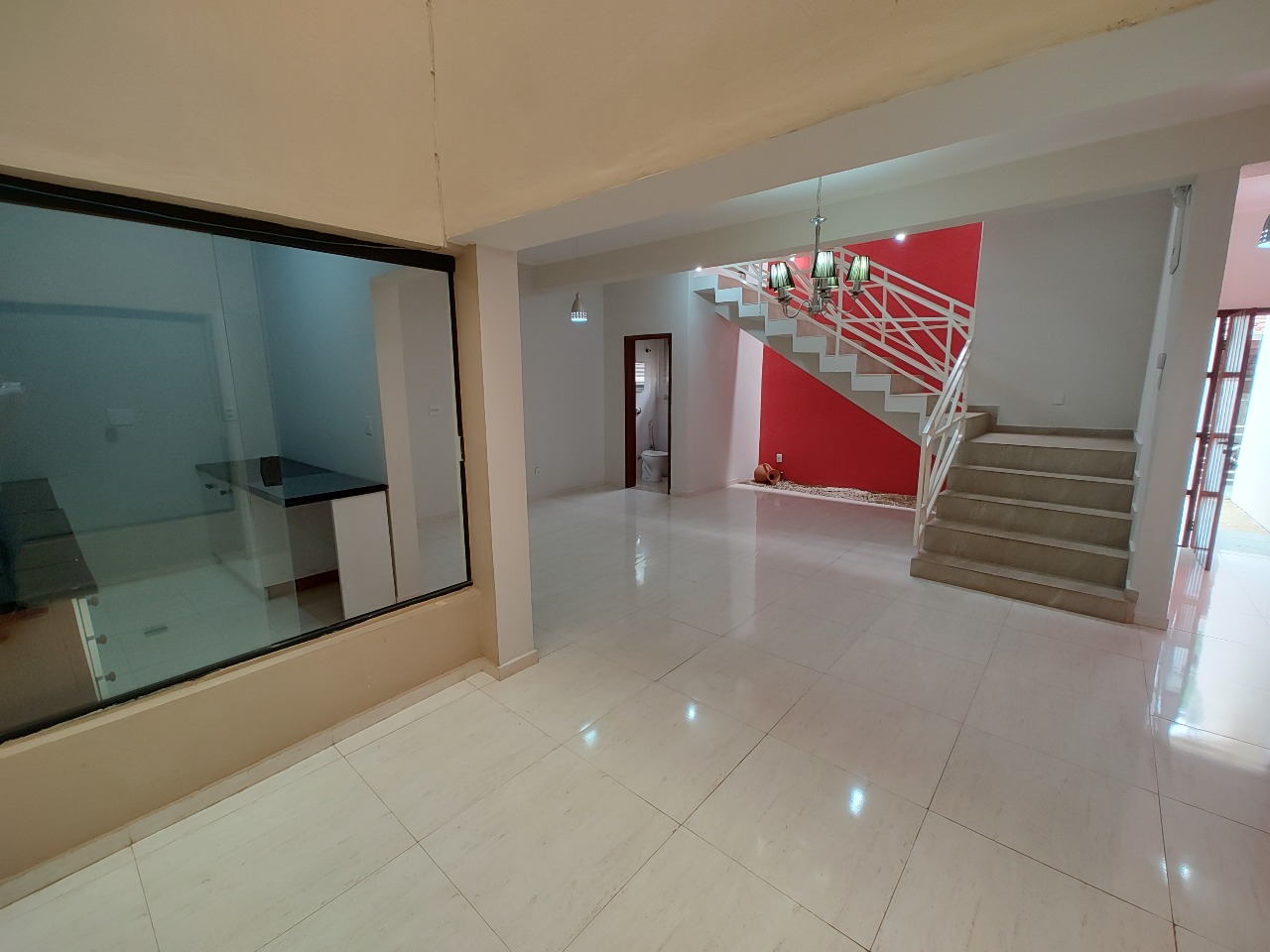 Casa à venda no Jardim 31 de Março: 