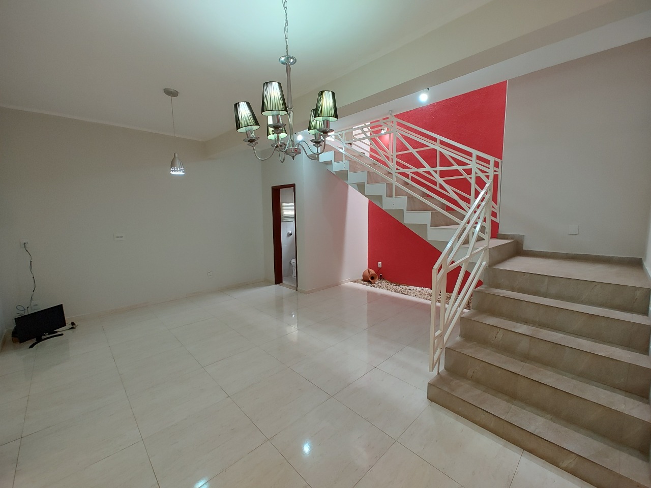 Casa à venda no Jardim 31 de Março: 