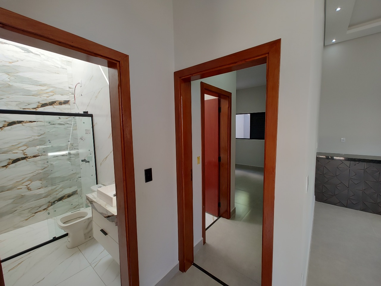 Casa à venda no Parque Jardim Murayama: 