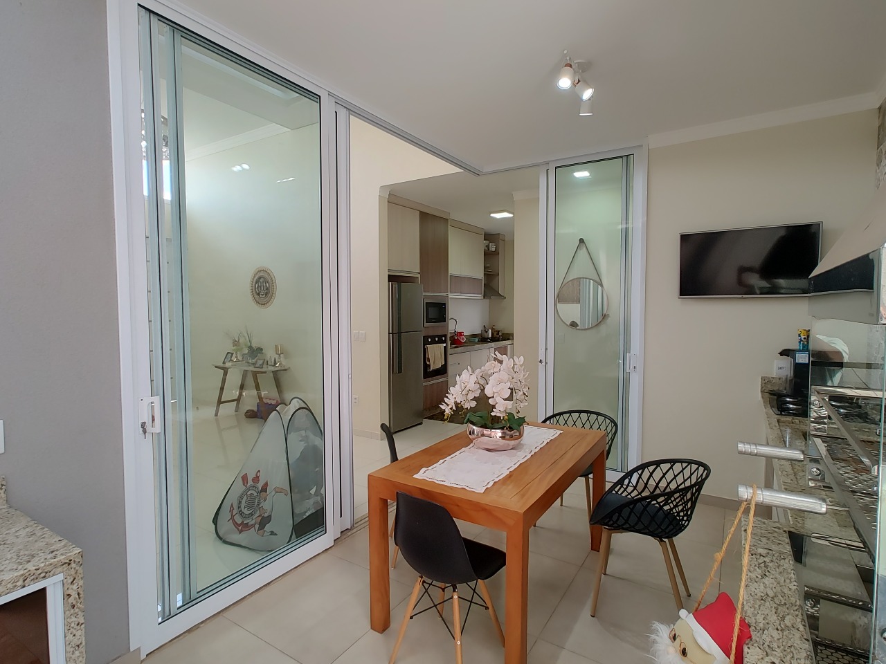 Casa à venda no Jardim Santa Mônica I: 