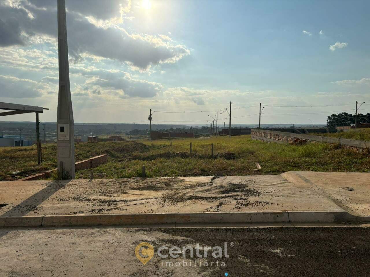 Imagem de Terreno em Condomínio em [Localização] - [Central Imobiliária - Bauru]: 