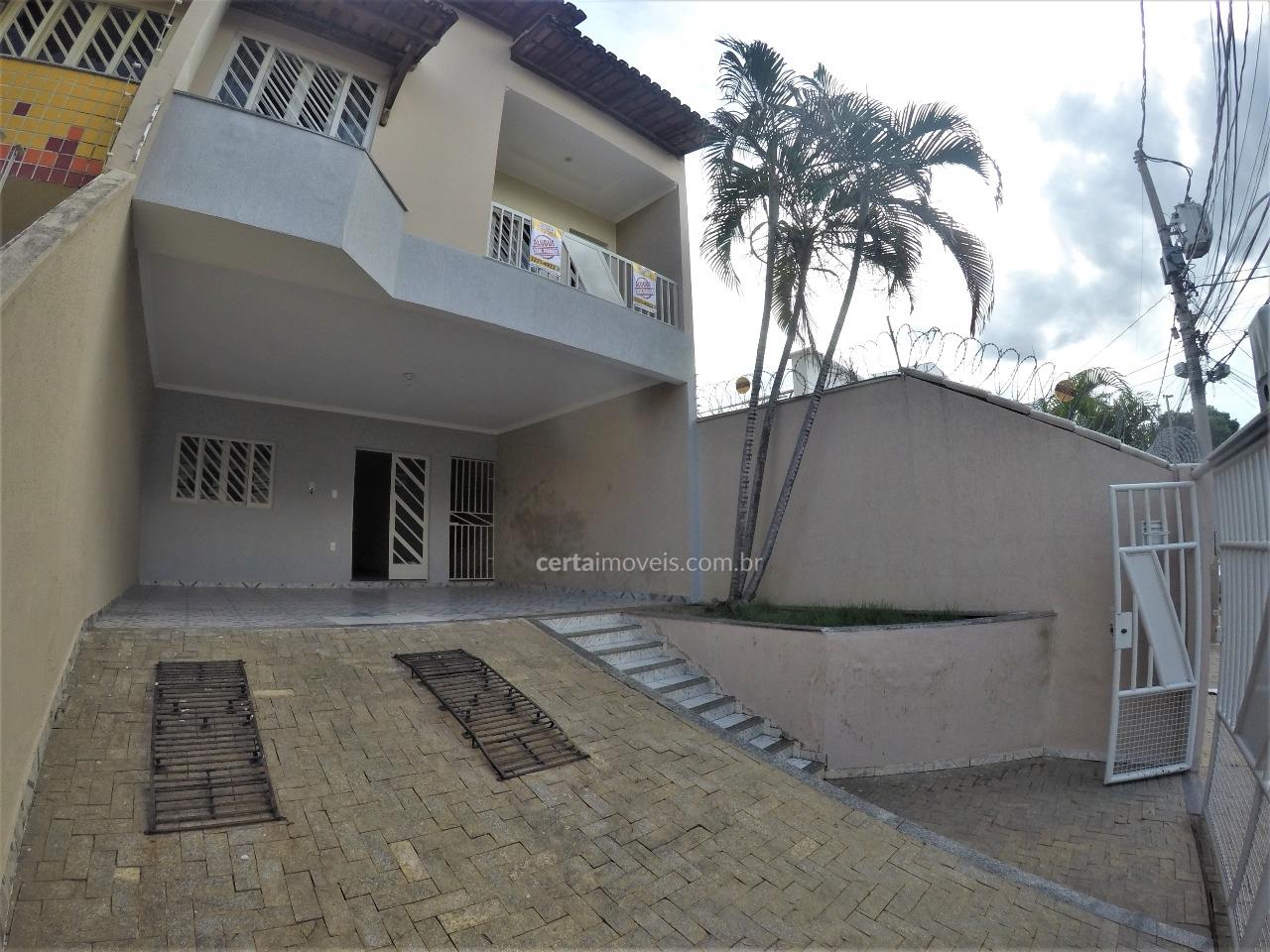 Imagem: Casa parte alta da Ilha, à venda