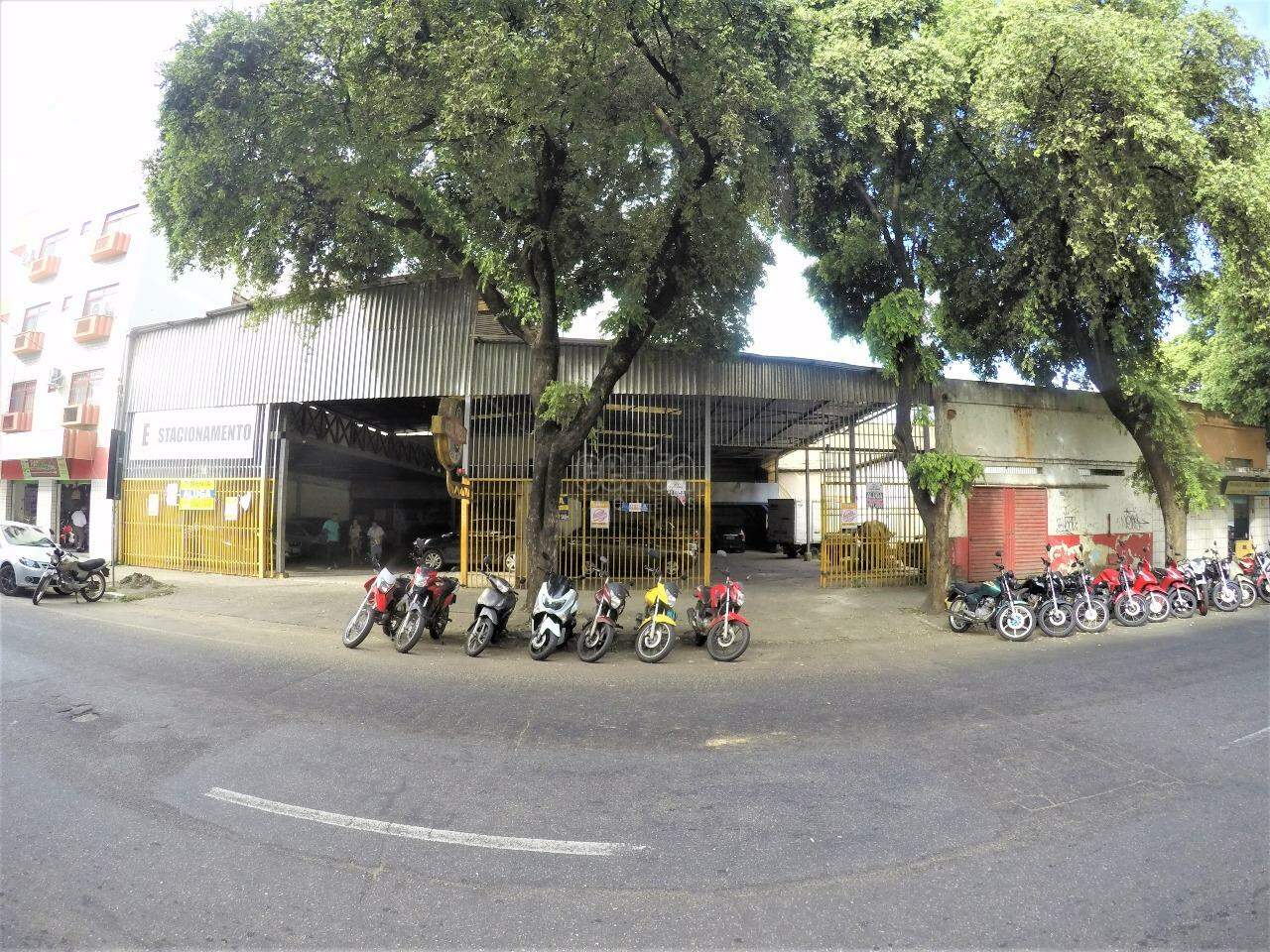 Imagem: Galpão para aluguel, 20 vagas, Centro - Governador Valadares/MG