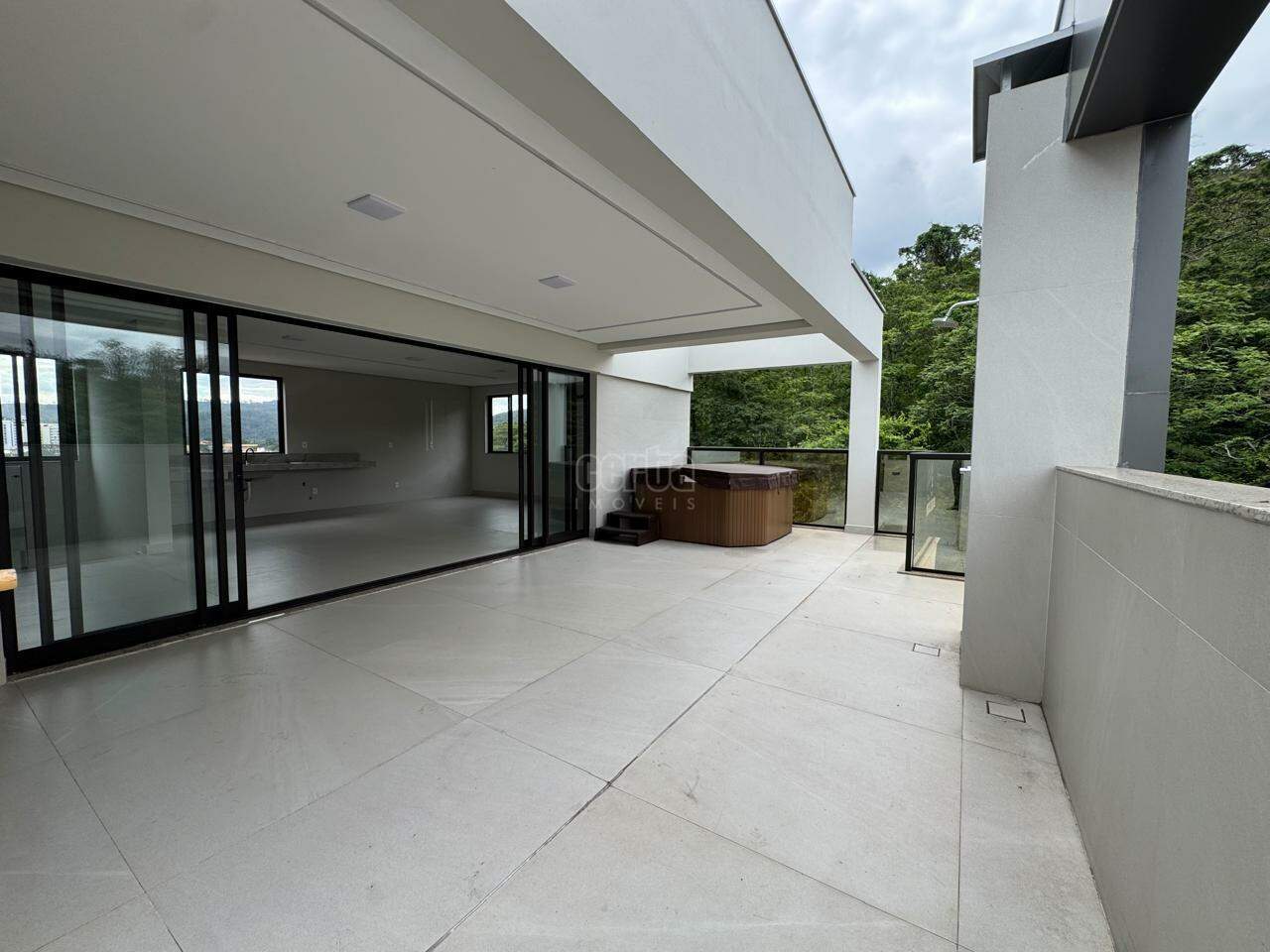 Imagem: Cobertura à venda, 4 quartos, 2 suítes, 2 vagas, Bom Retiro - Ipatinga/MG