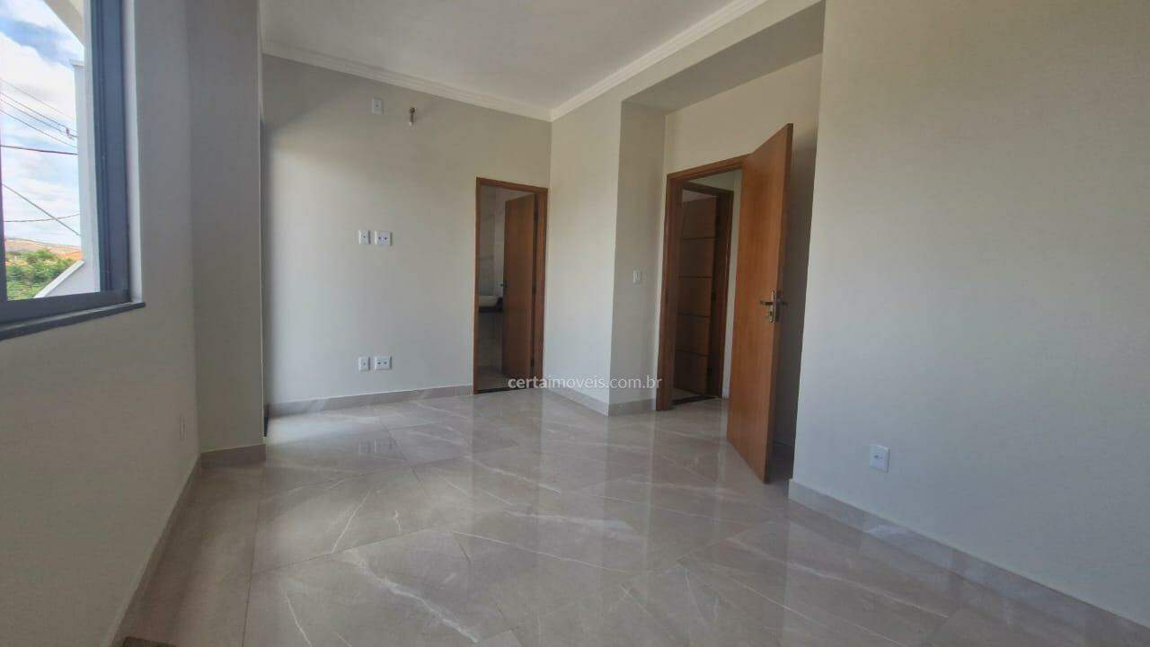 Imagem: Casa à venda, 3 quartos, 1 suíte, 1 vaga, Bairro Parque Olímpico - Governador Valadares/MG