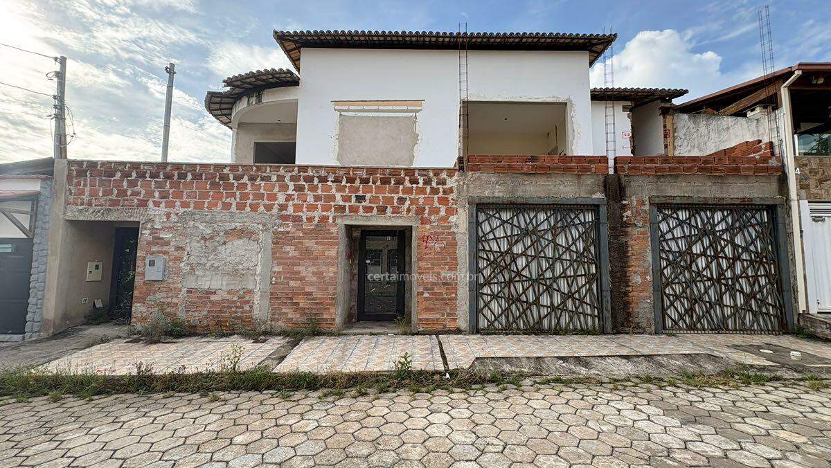 Imagem: Casa à venda, 5 quartos, 2 suítes, 2 vagas, Grã Duquesa - Governador Valadares/MG